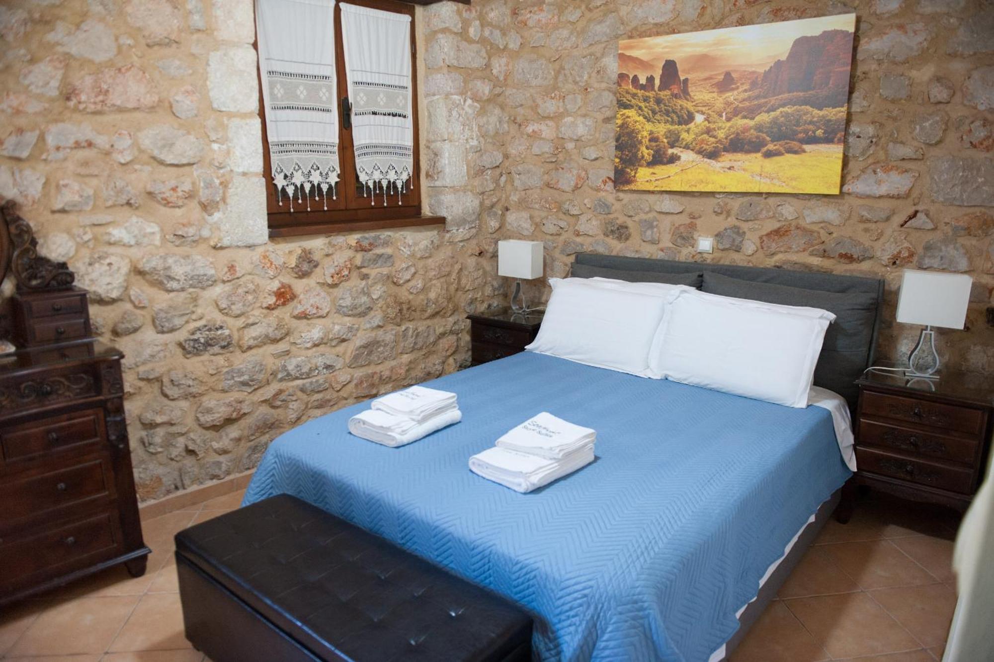 Seafront Stone Suites Vónitsa Eksteriør bilde