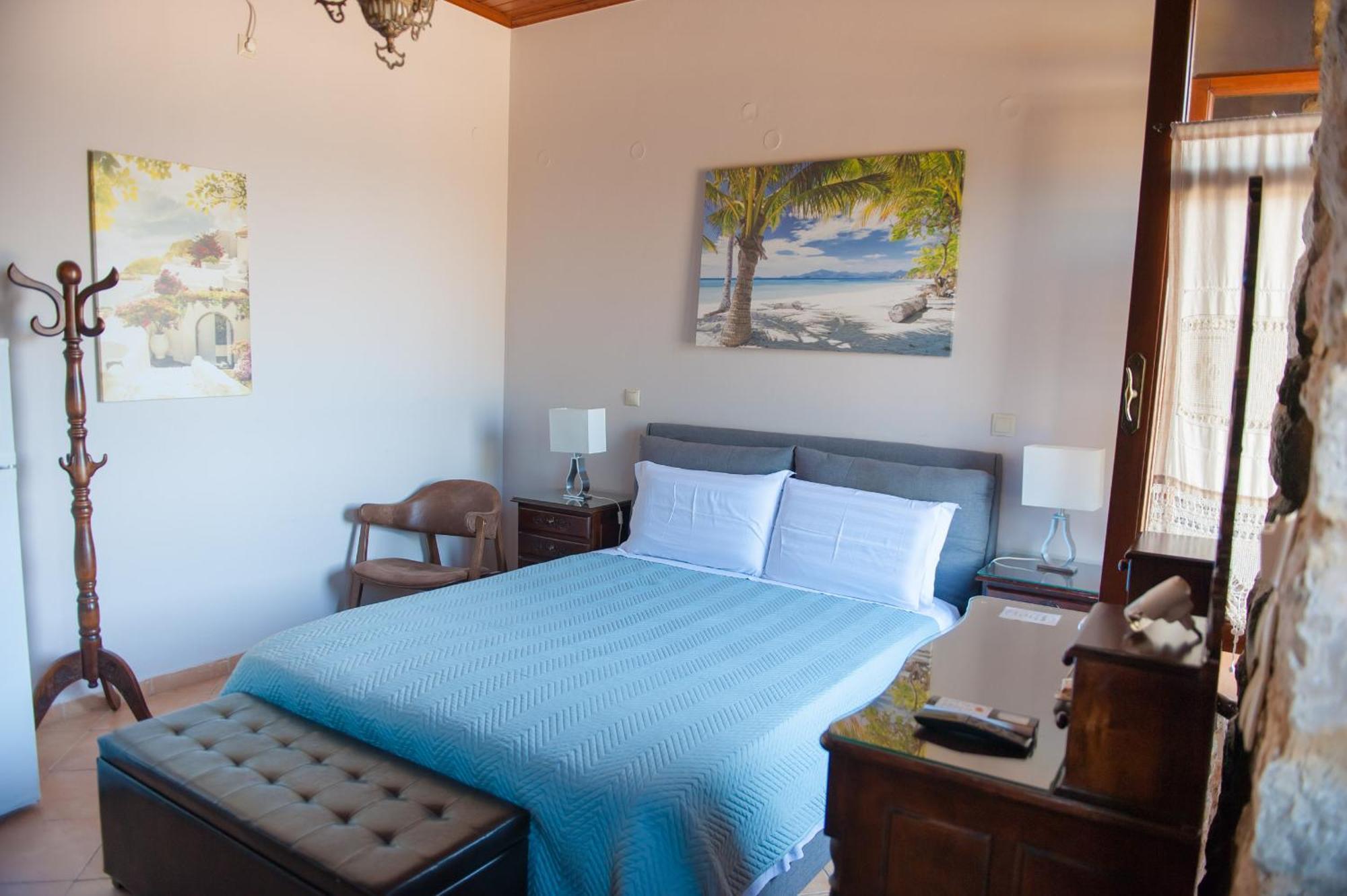 Seafront Stone Suites Vónitsa Eksteriør bilde